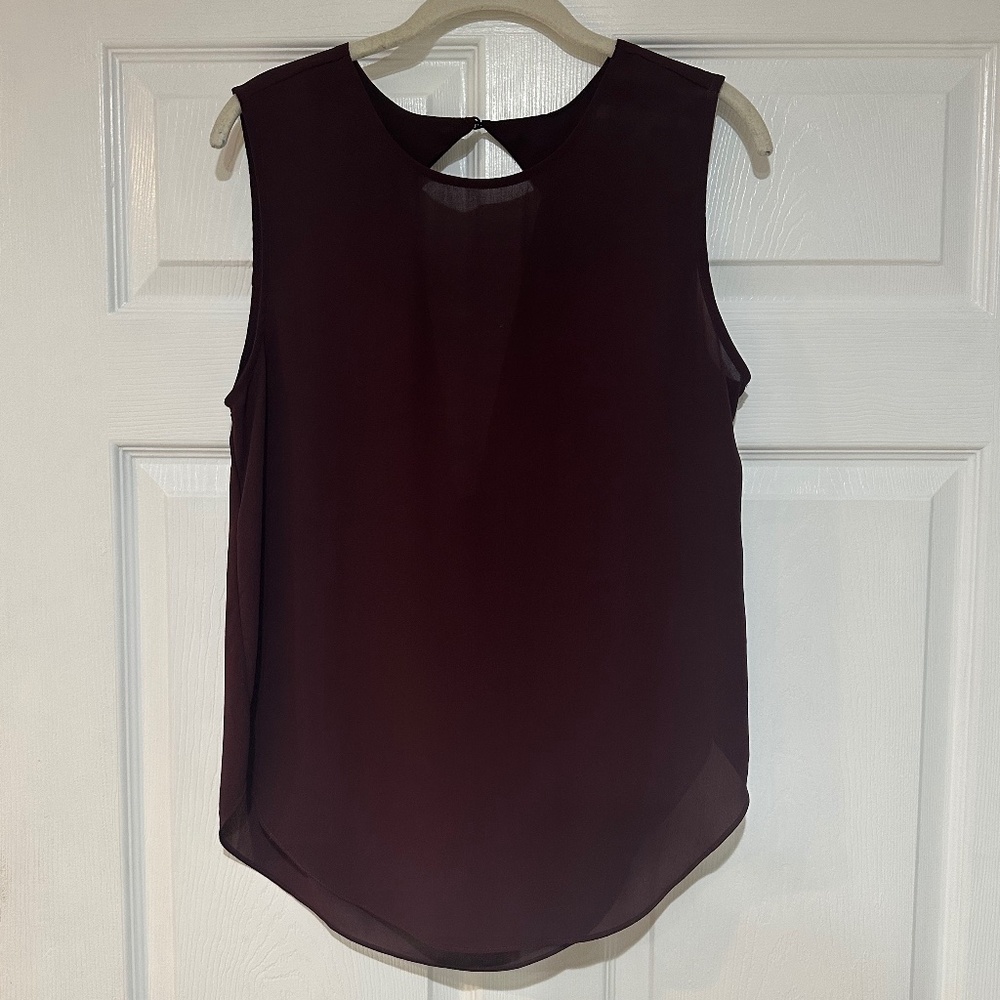 Willow & Clay Burgundy Sleeveless Blouse Size Small